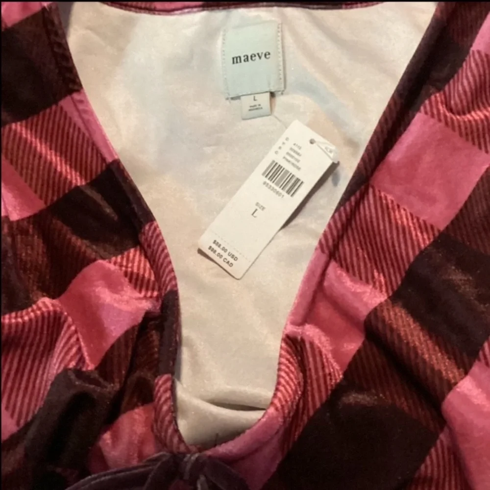 🌻5 for $30🌻 Anthro Collection by Maeve Pink and Brown Checkered Velvet Blouse - Picture 6 of 6